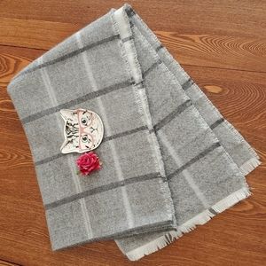 Ann Taylor Loft scarf, gray plaid